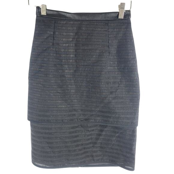 NEW Tibi Tiered Pencil Skirt Black Back 2 Way Zip Size 0 - Picture 1 of 7